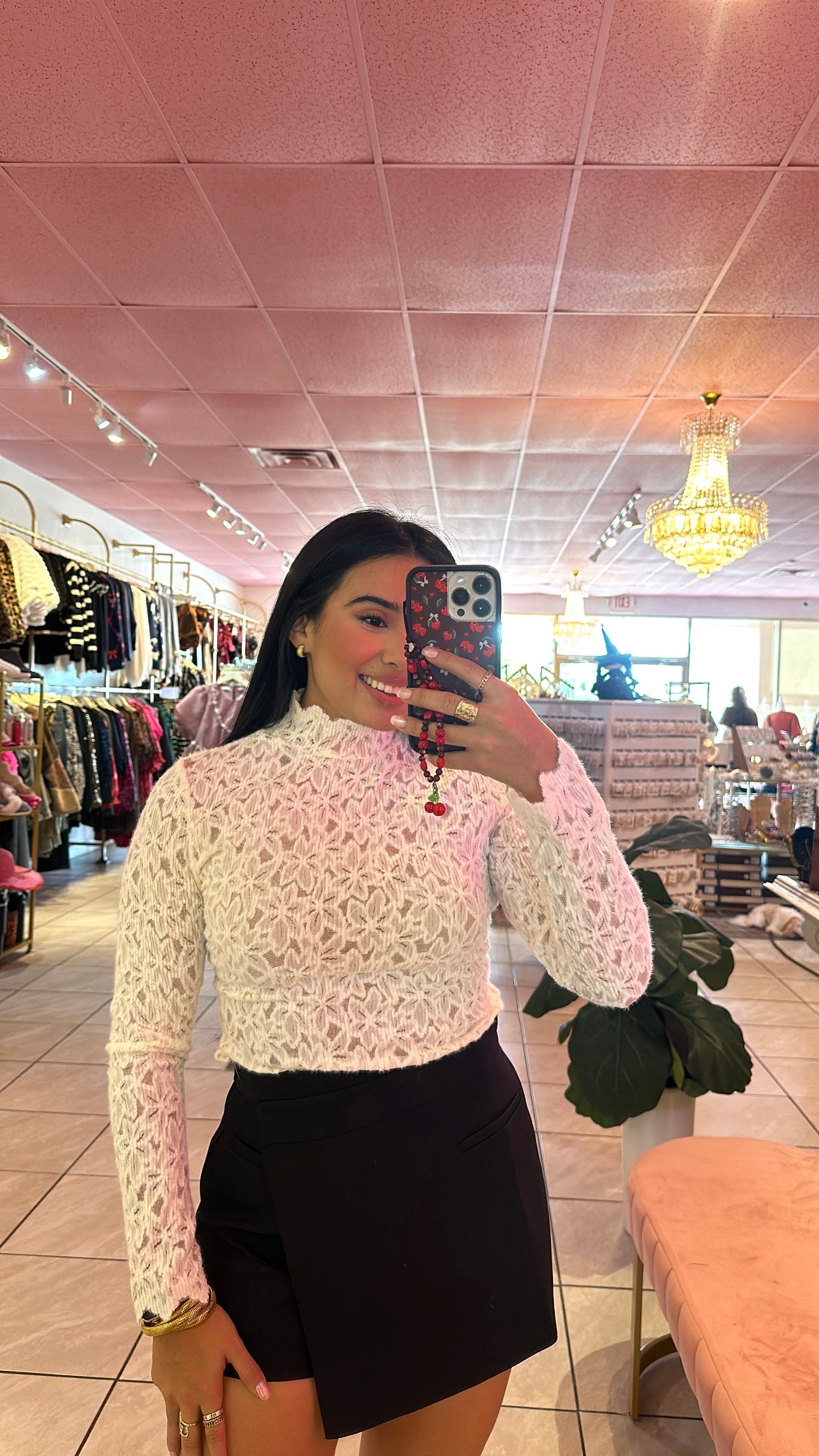 Rem Lace Mock Neck Top – IZEL BOUTIQUE