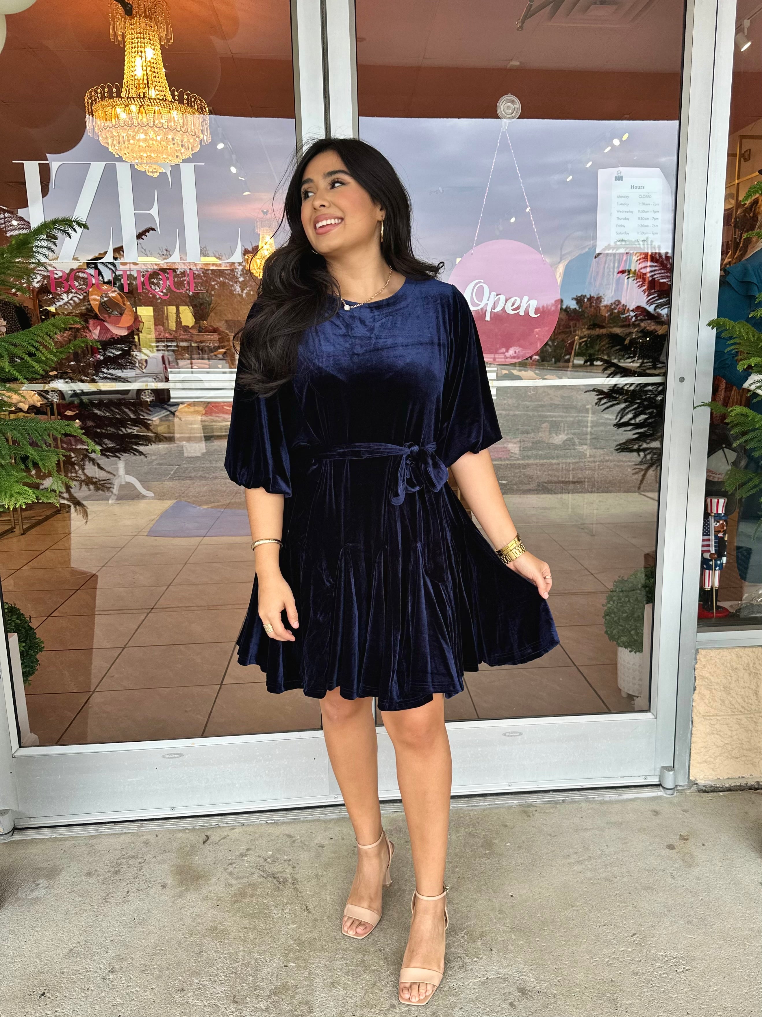 navy blue boutique dress Wren Detachable Puff Sleeve Midi Dress in Navy M